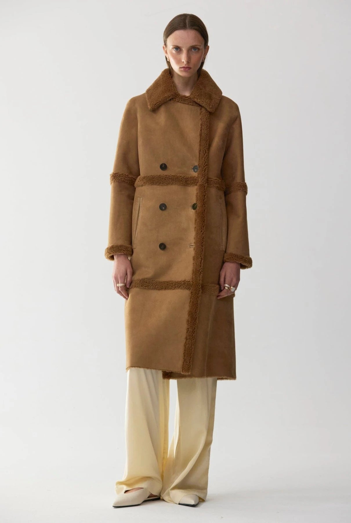 abrigo largo de pelo ante Coats Miguel Marinero 