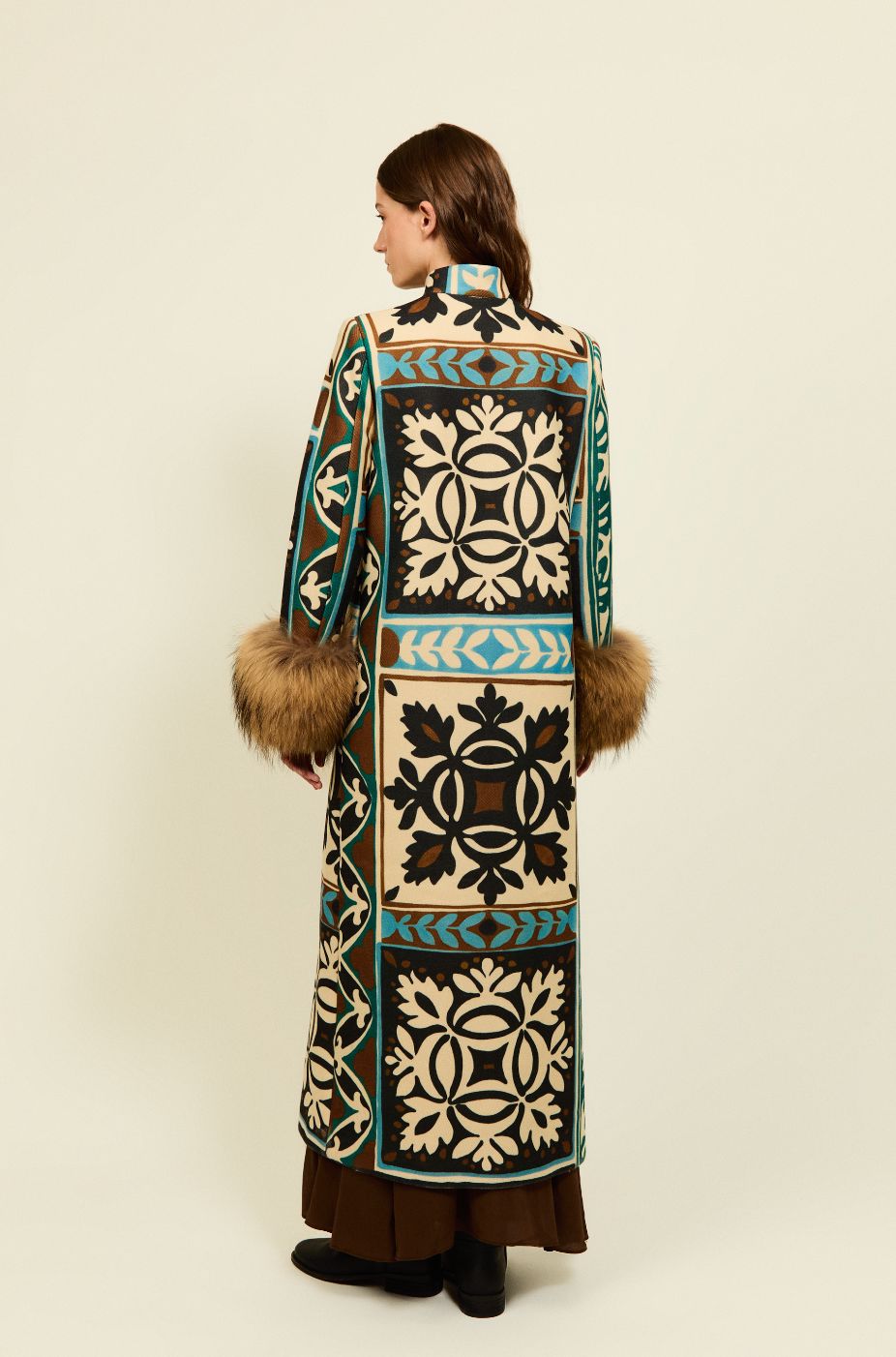 ABRIGO TIANA Philippa 1970 