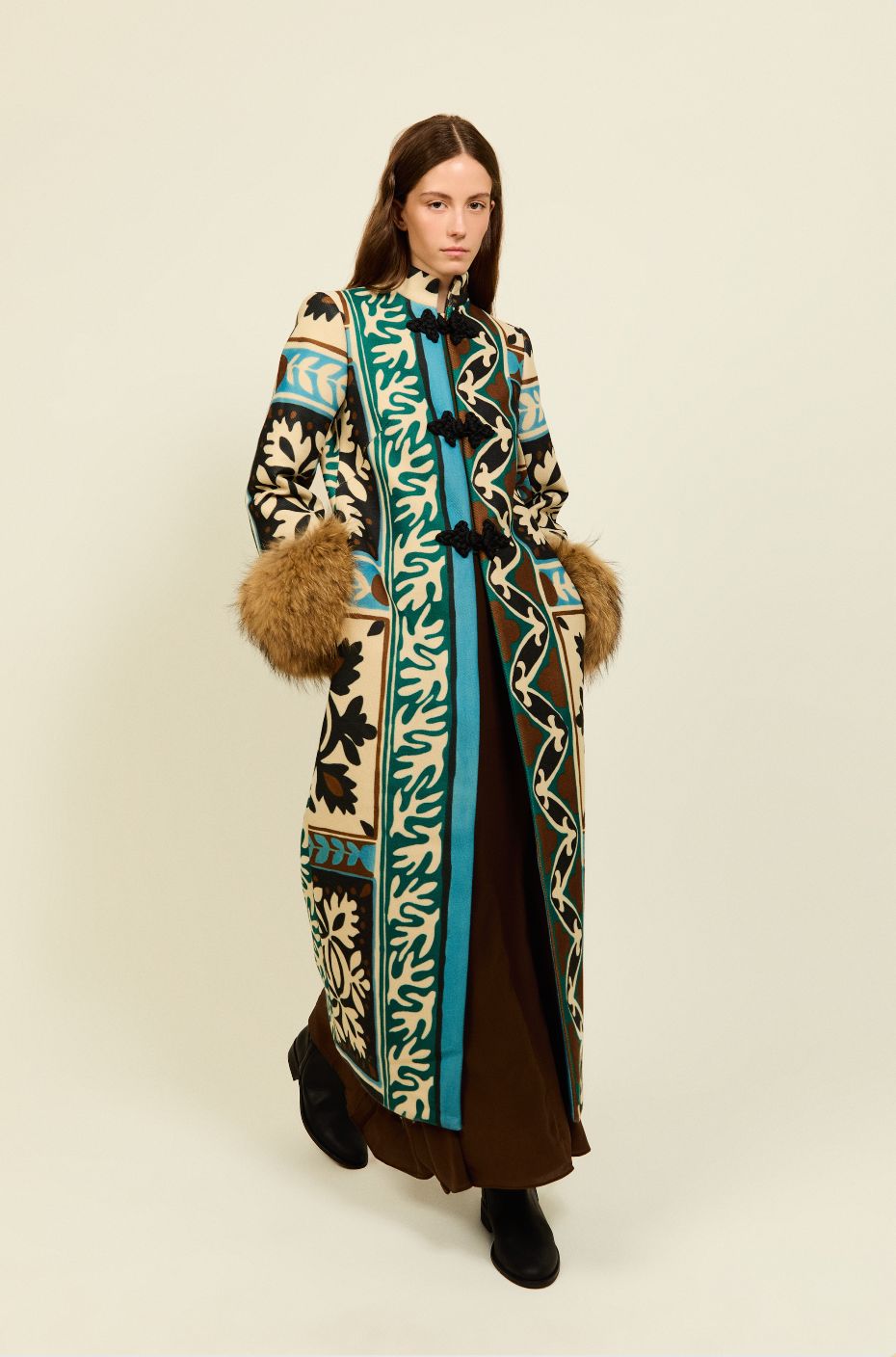 ABRIGO TIANA Philippa 1970 