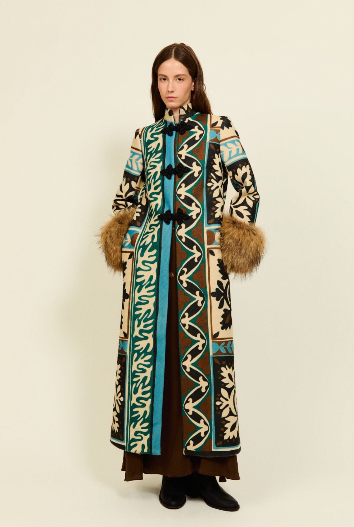 ABRIGO TIANA Philippa 1970 