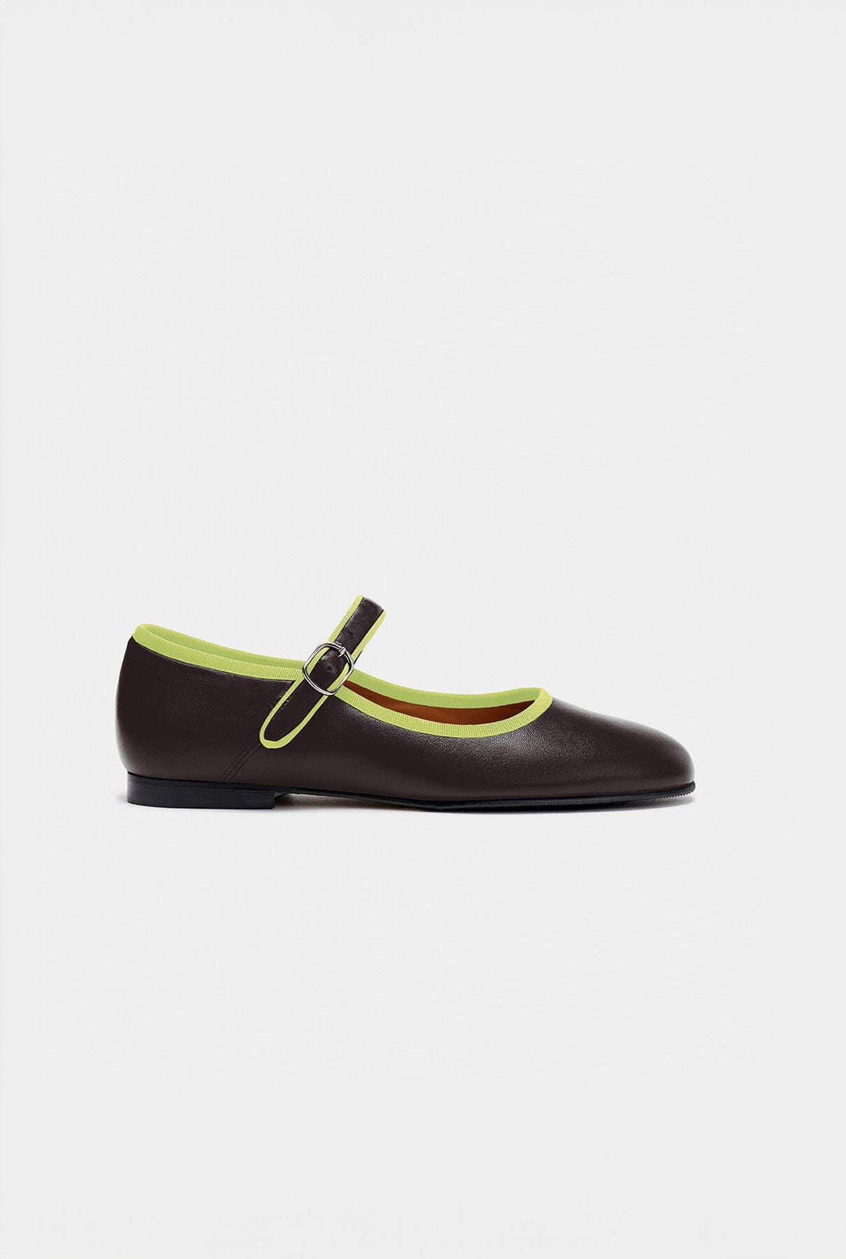 Adams Brown Flat shoes Naguisa 