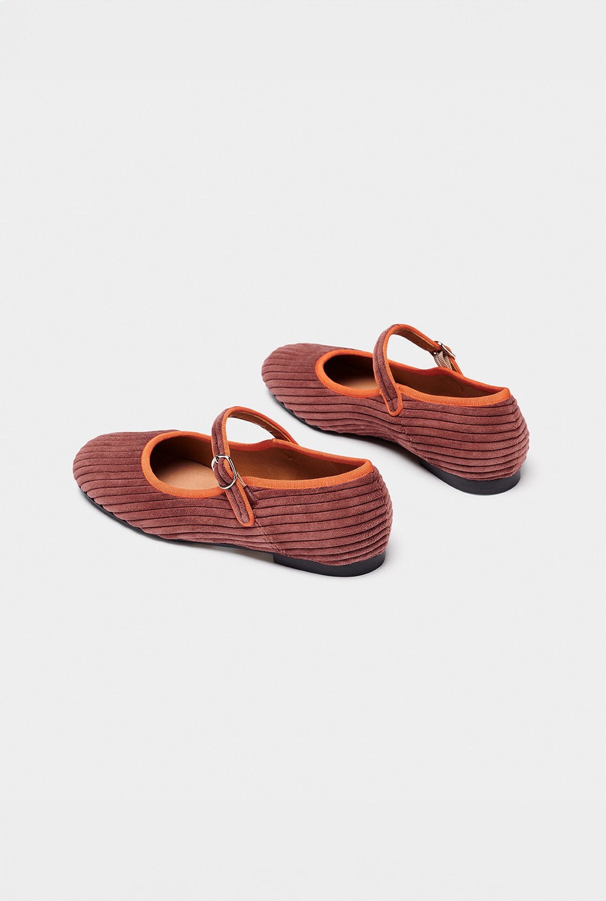 Adams Burgundy Flat shoes Naguisa 