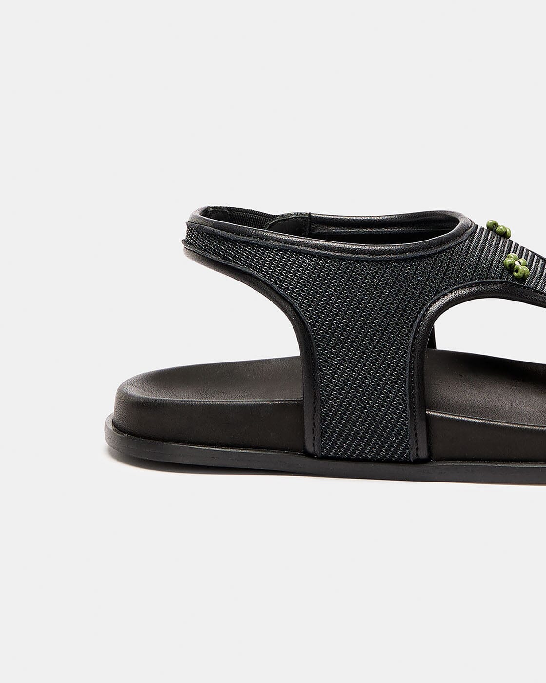 ADDAIA NEGRO MALLA-VERDE Flat sandals Naguisa 