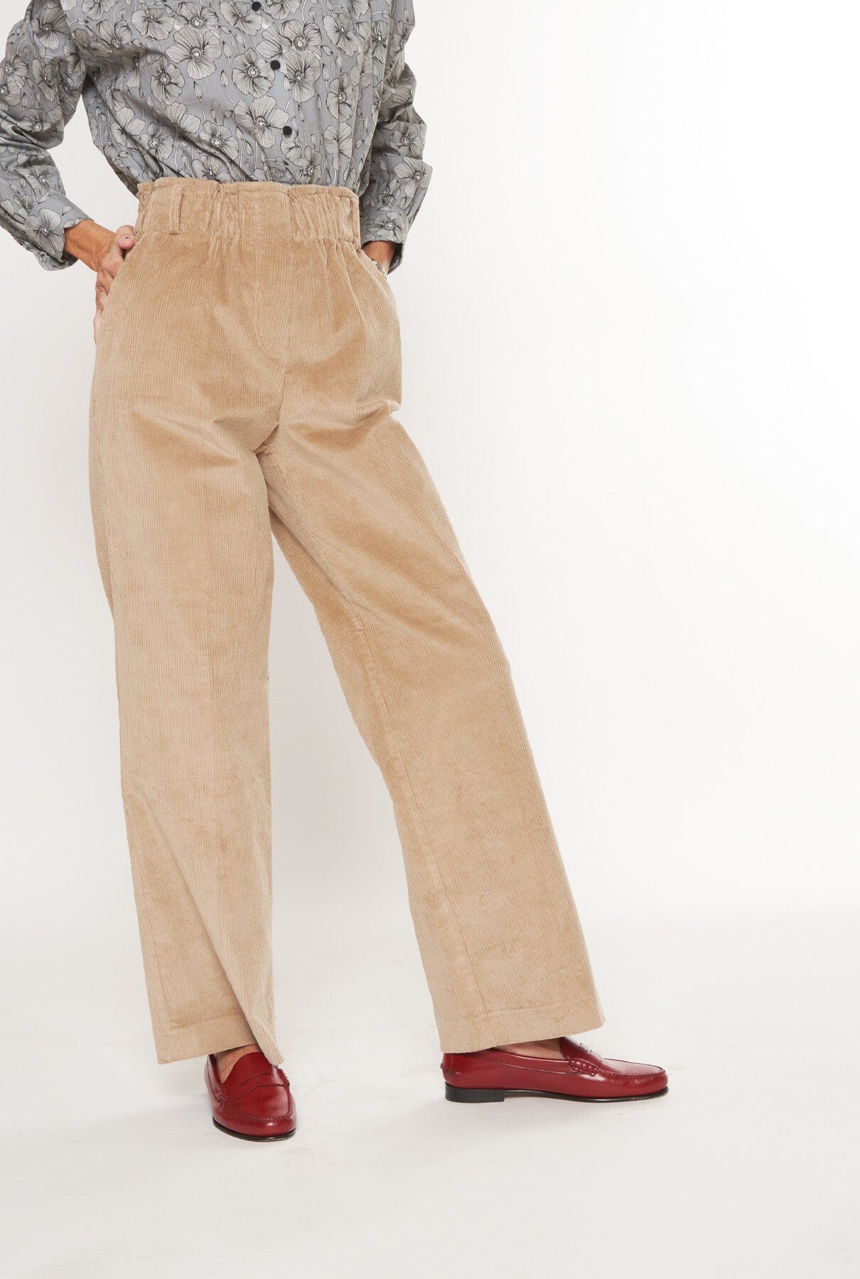 Ainhoa Beige Trousers Julise Magon 