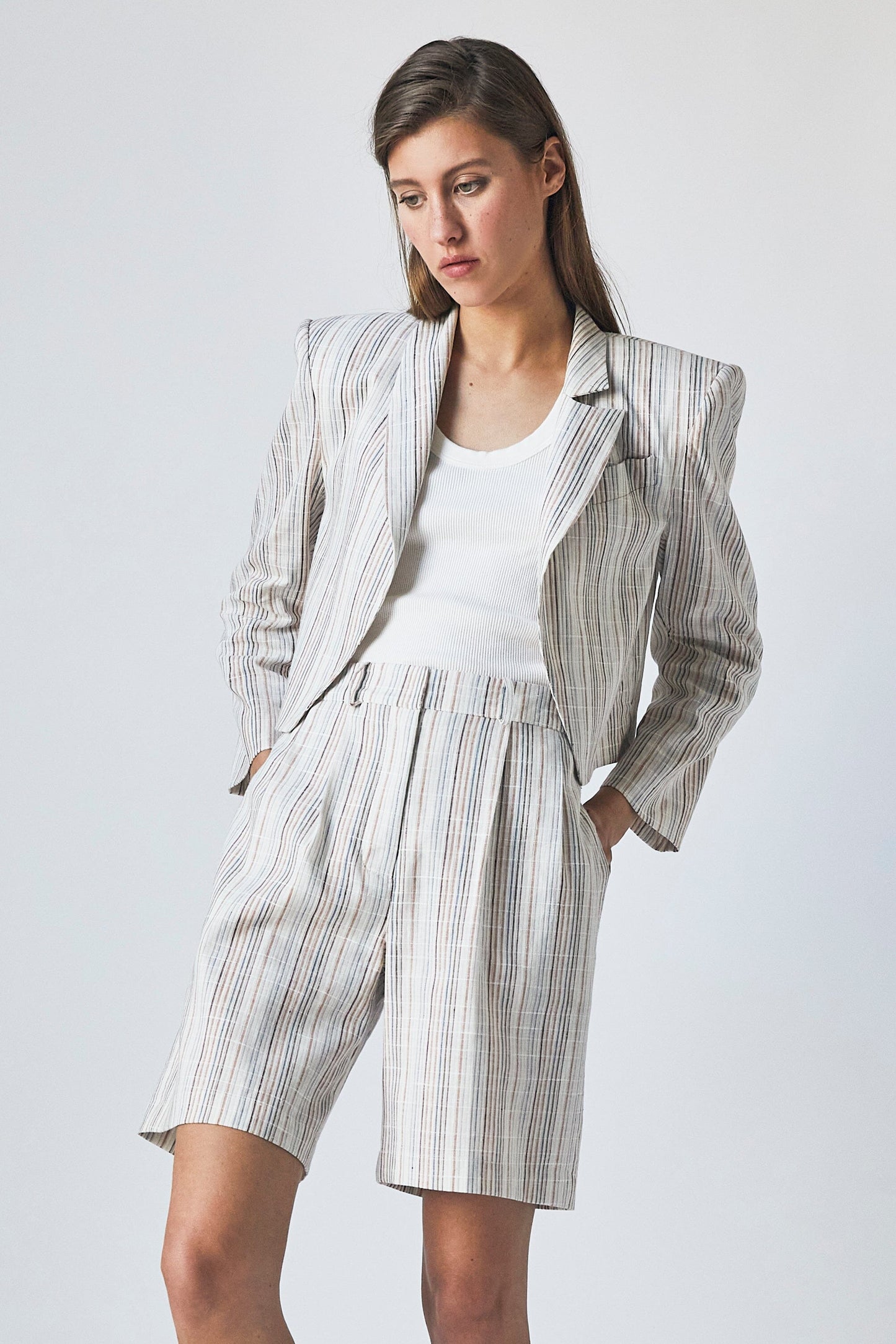 Amber Spencer Jacket Pineapple Jackets The Label Edition 