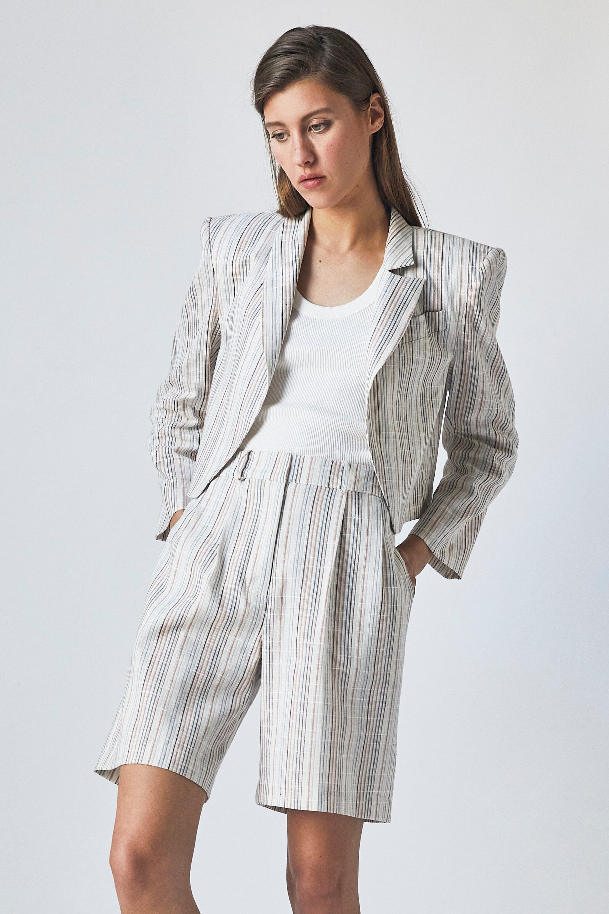 Amber Spencer Jacket Pineapple Jackets The Label Edition 