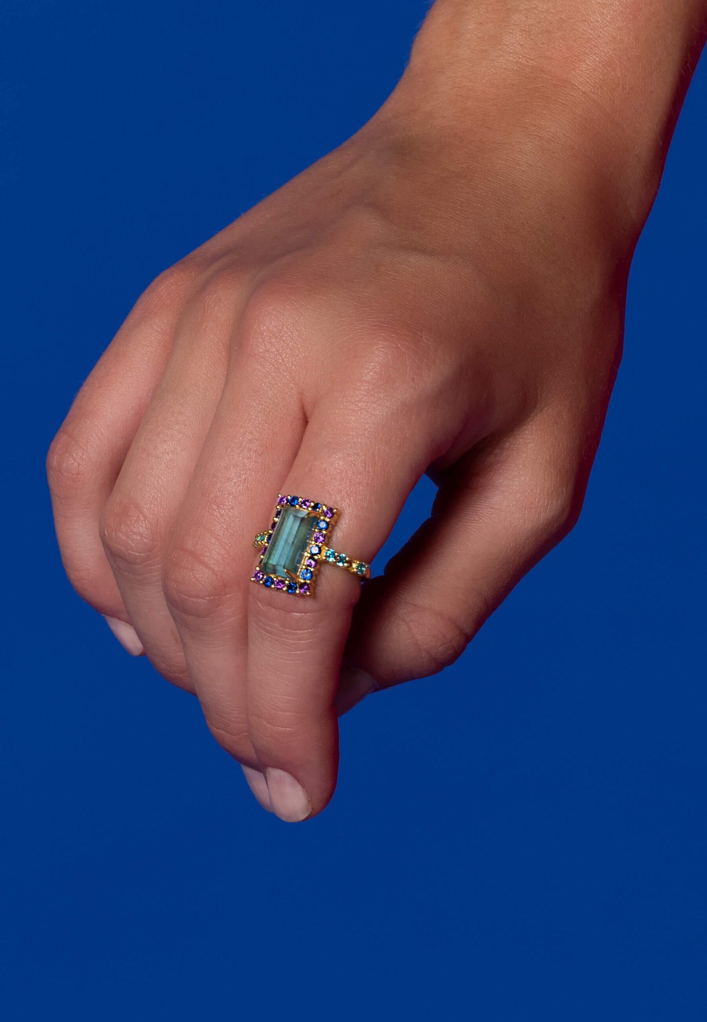 Anillo Rivoli Rosetón Aguamarina y Morado Rings LAVANI 