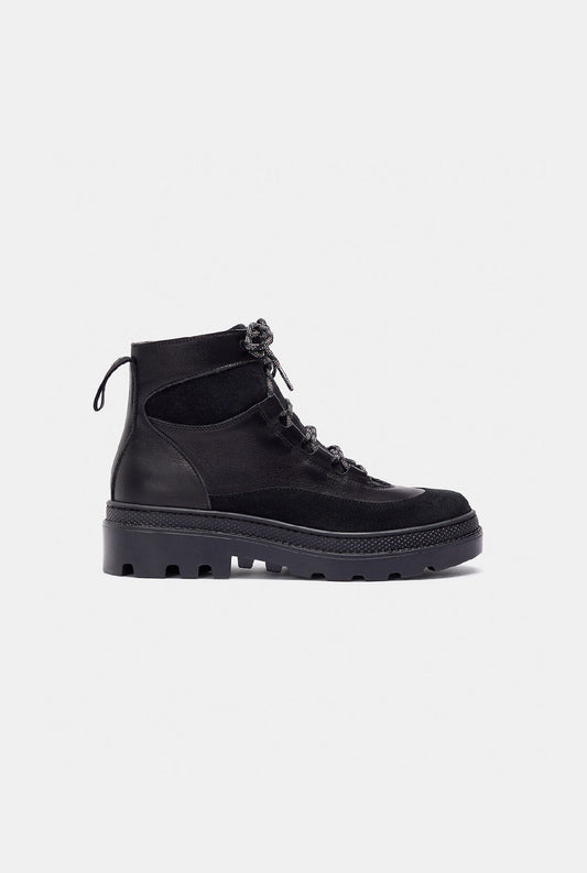 Balch Black Boots Naguisa 