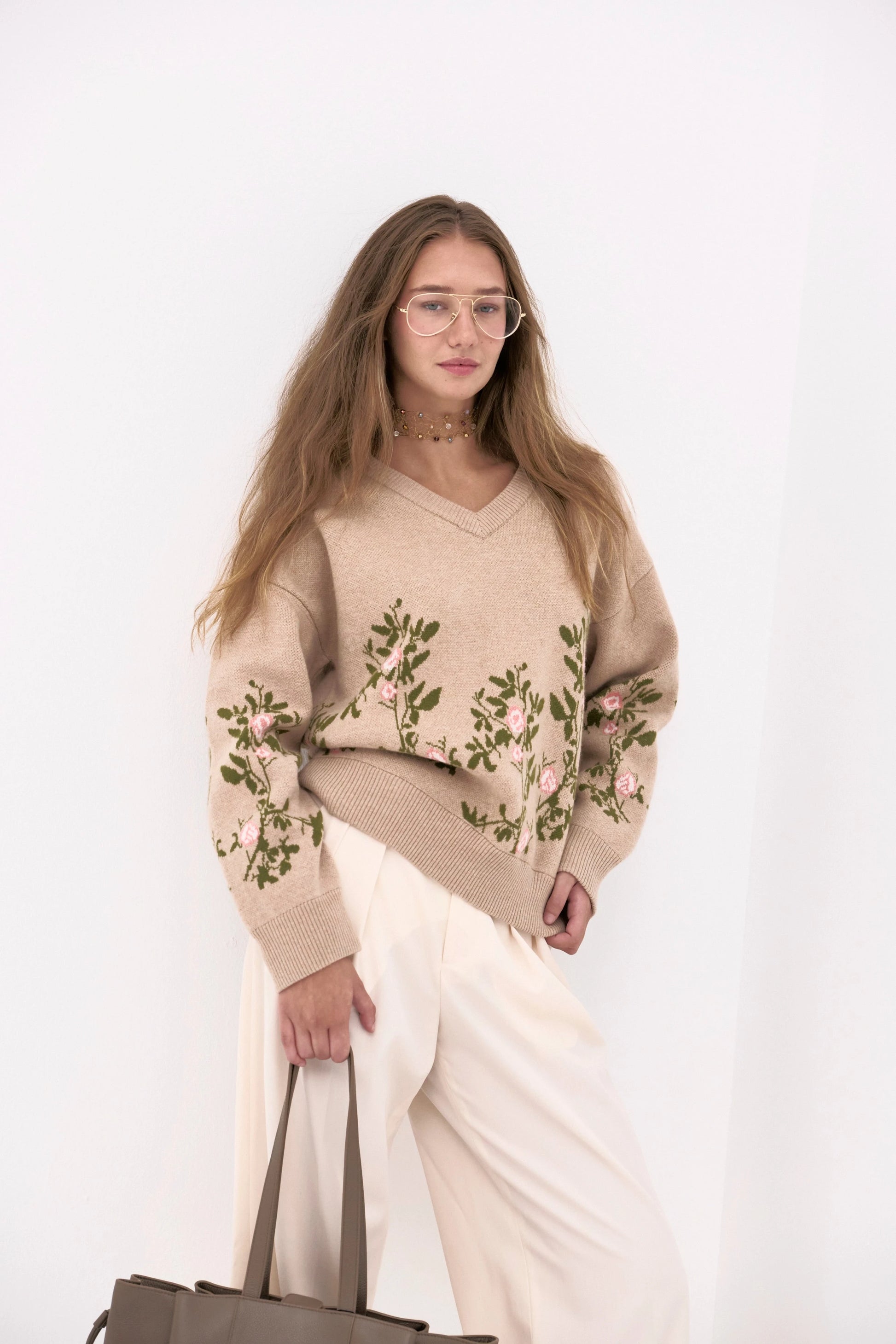 Beige floral jacquard cashmere wool sweater Sweaters Mirto 