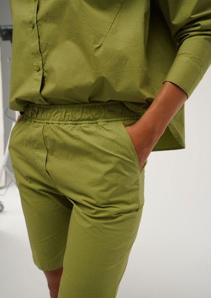 BERMUDA POPE GREEN Short Commelle 