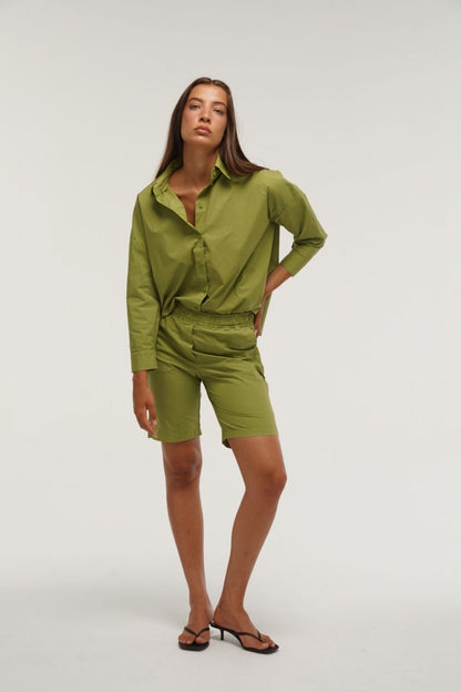 BERMUDA POPE GREEN Short Commelle 