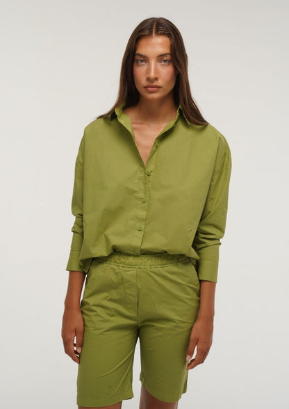 BERMUDA POPE GREEN Short Commelle 