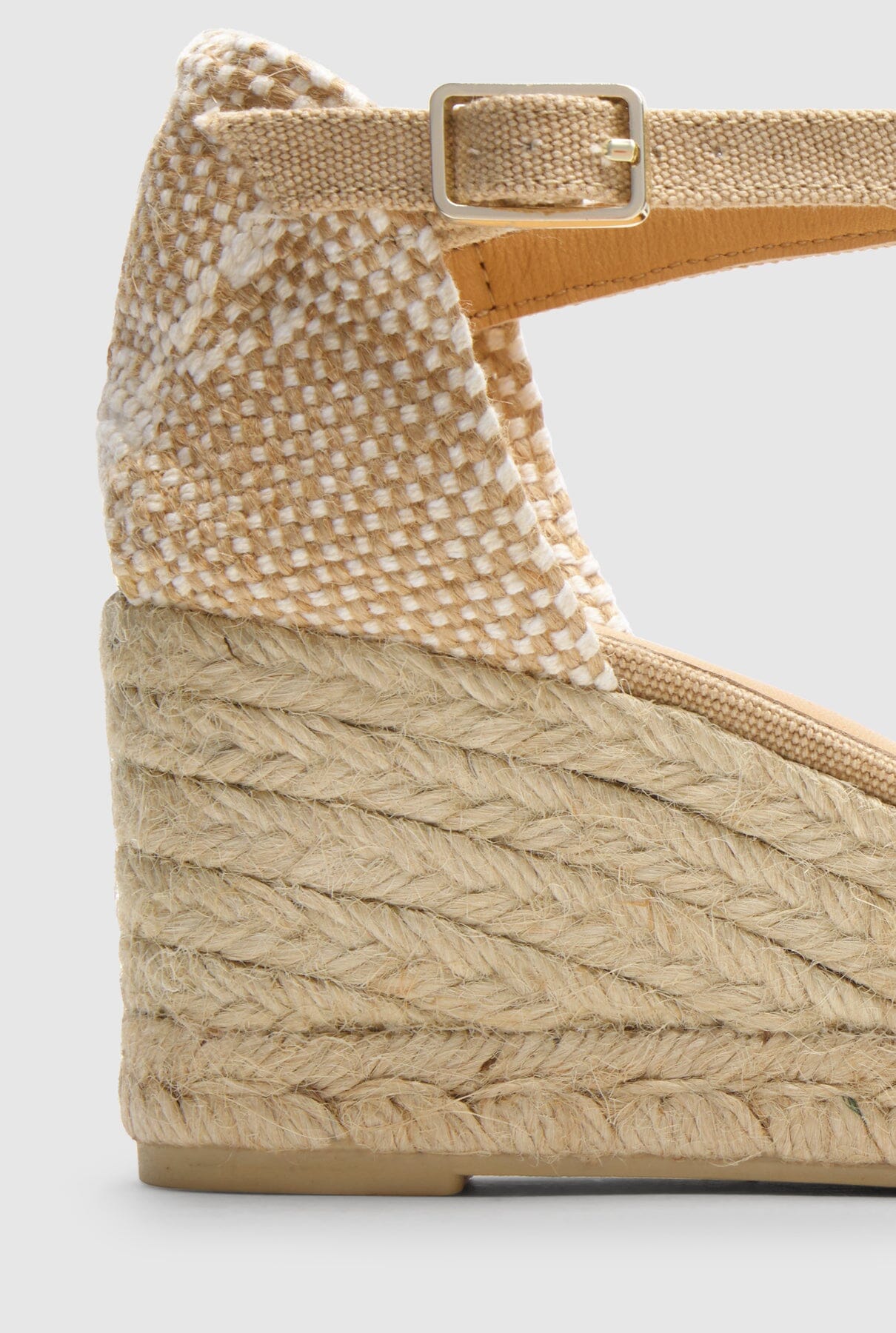 BIANCA/6/002 SANDALIAS CUÑA Castañer 