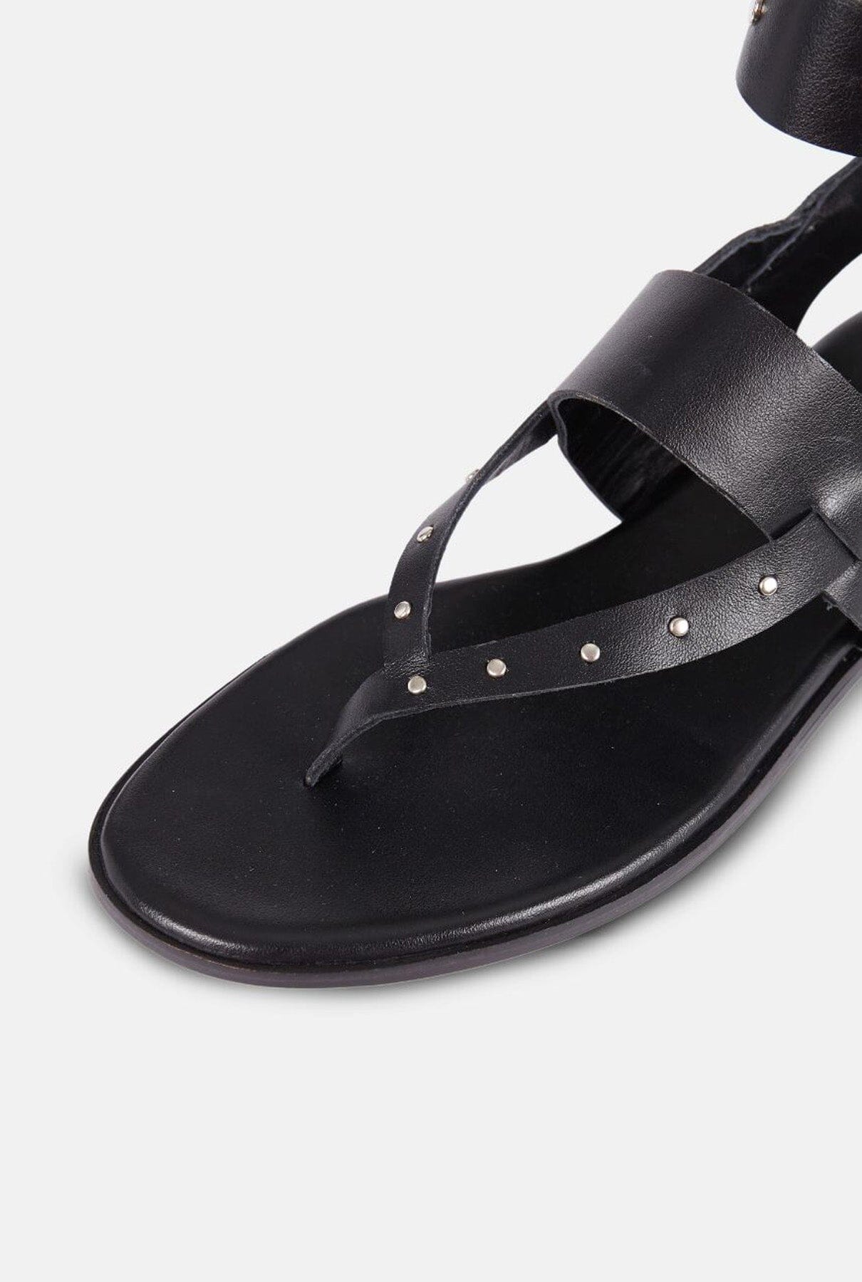 BIARRITZ NEGRO 2CM Flat sandals Micuir 