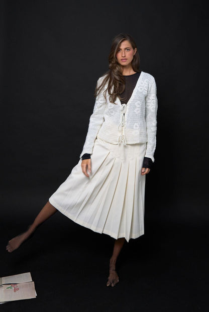 Blanco Sweaters Eiina Brand 