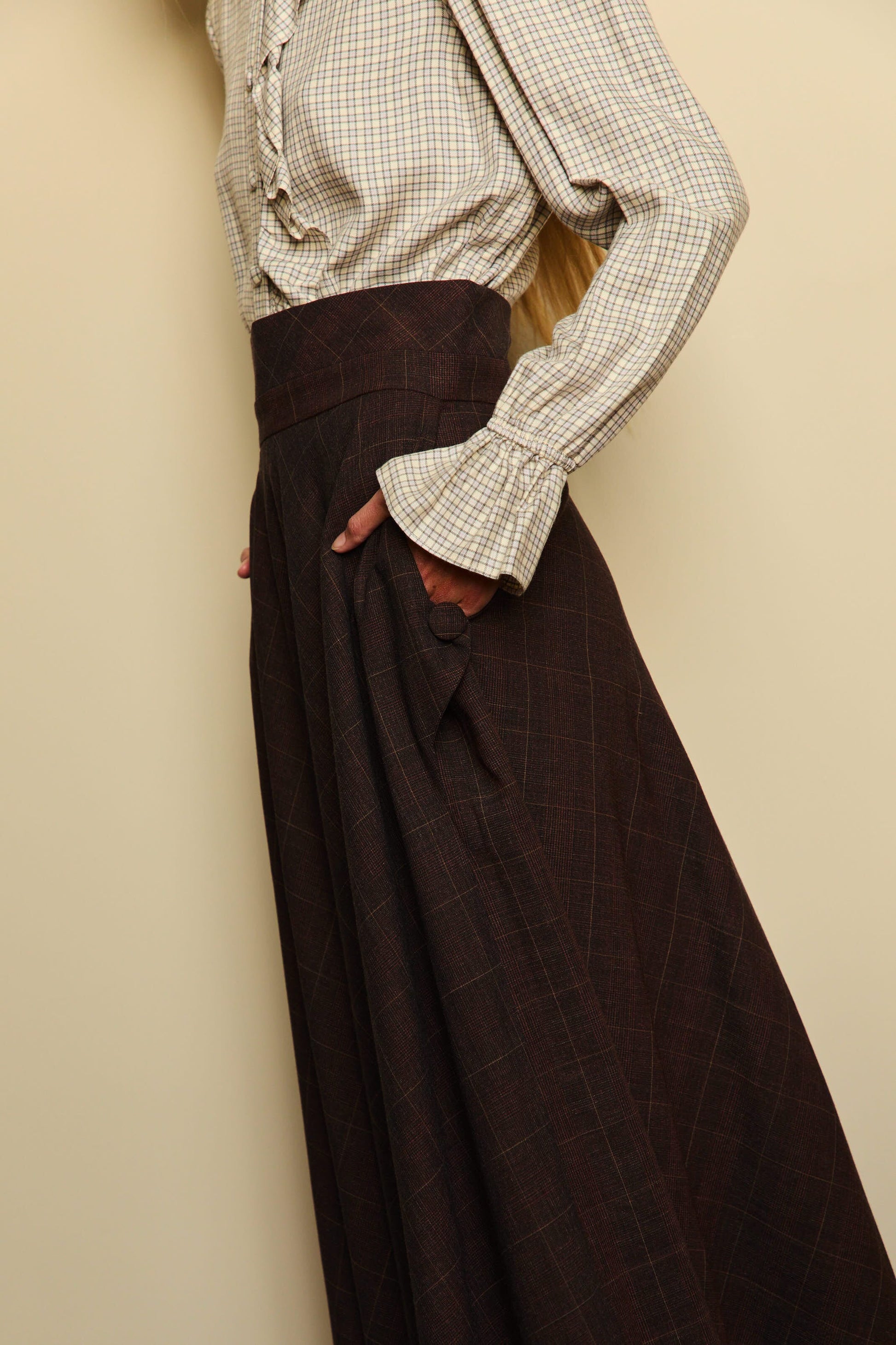 Blusa Alba Volantes Cuadros Gris y Rosa Shirts & Blouses IPA BRAND 