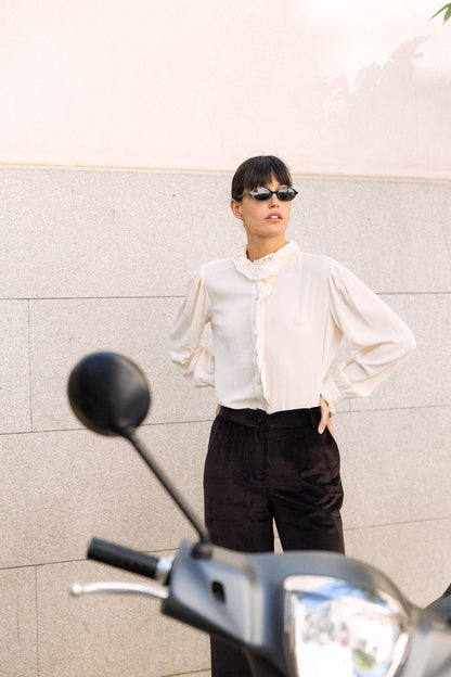 Blusa Amelie Volante Crudo Shirts & blouses IPA BRAND 
