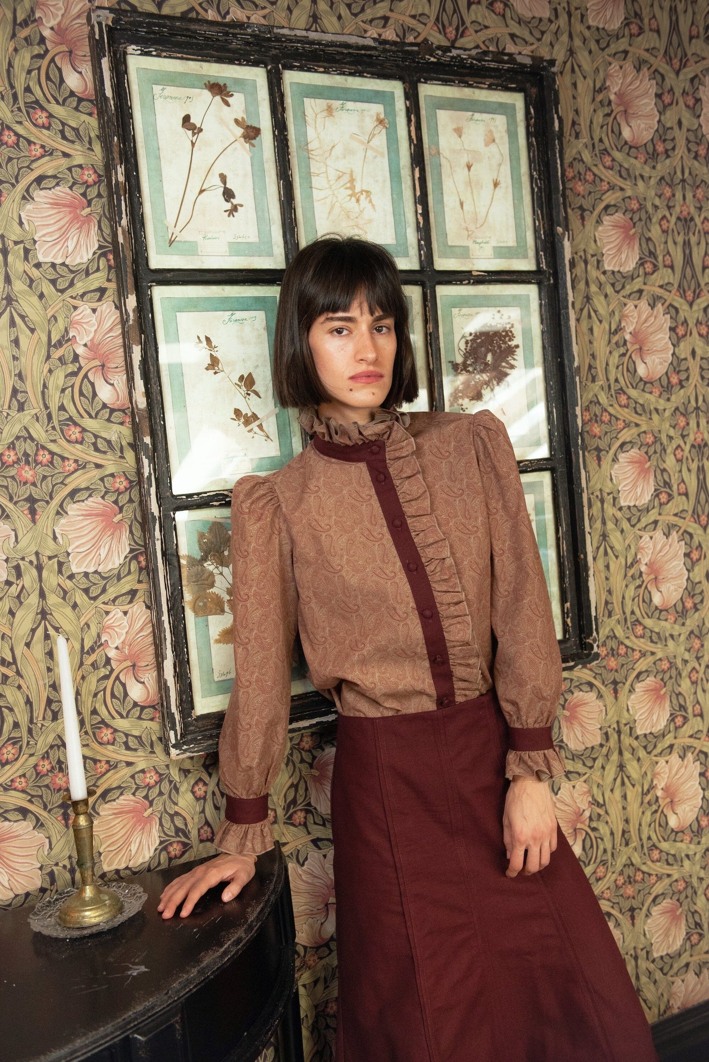 Blusa Eiger Burdeos Volante IPA BRAND 