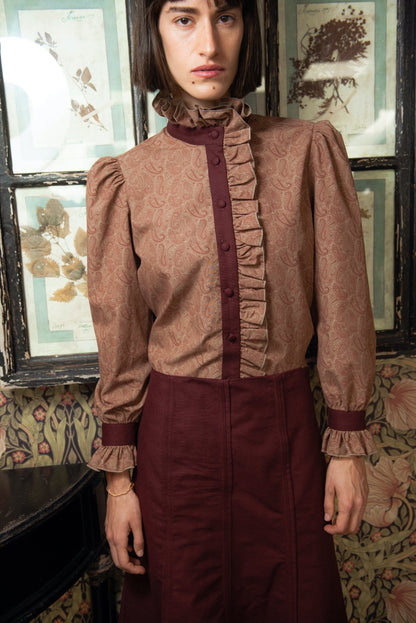 Blusa Eiger Burdeos Volante IPA BRAND 