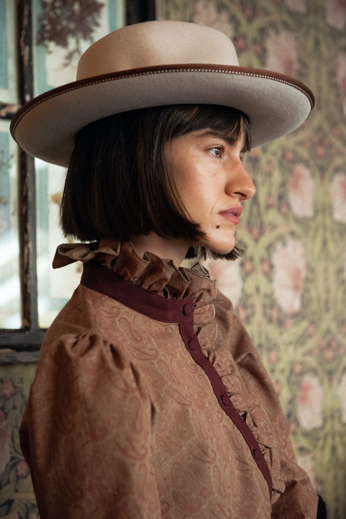 Blusa Eiger Burdeos Volante IPA BRAND 