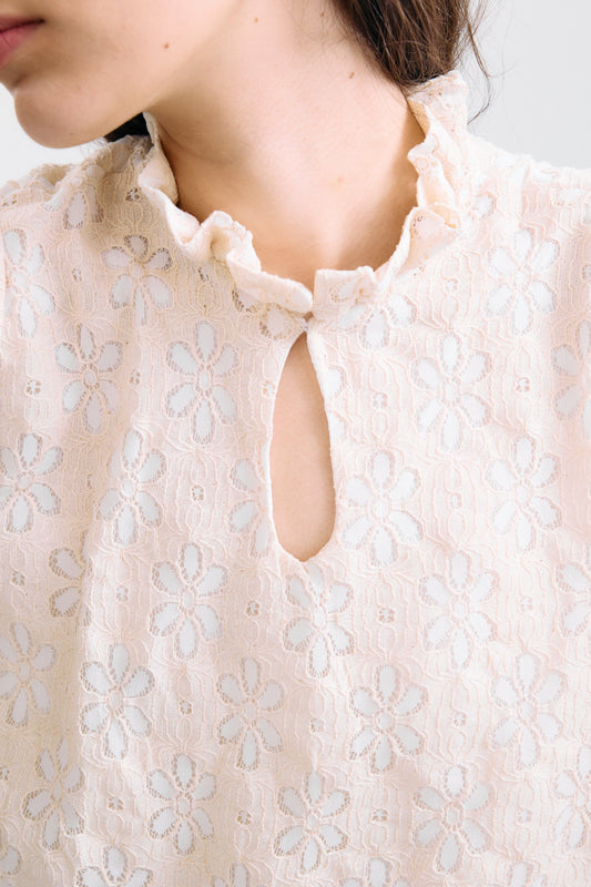 Blusa Meriggio Flores Bordadas Beige Shirts & Blouses IPA BRAND 