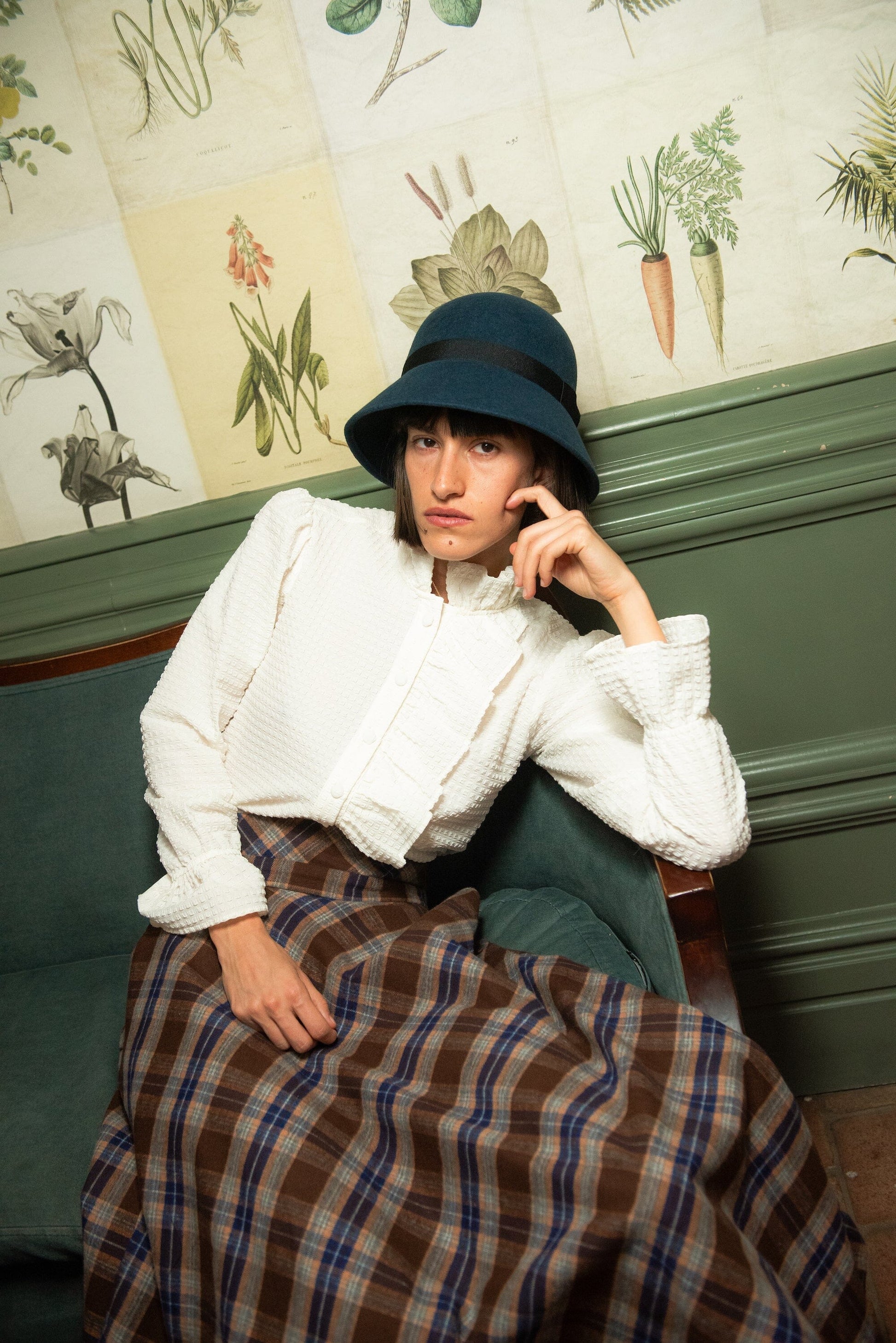 Blusa Valdora Volantes Blanca IPA BRAND 