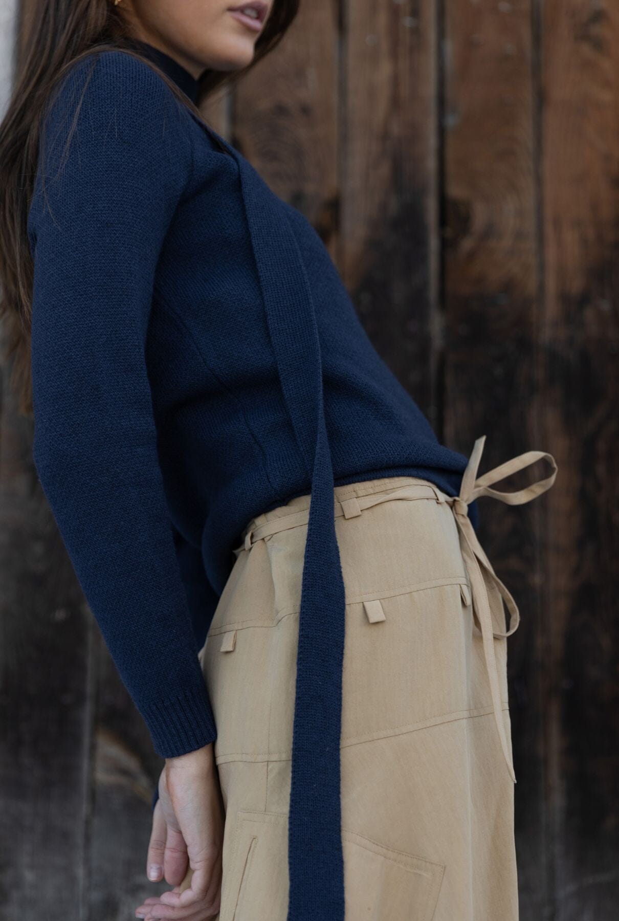 BOAT NECK SWEATER: NAVY Sweaters The Villã Concept 