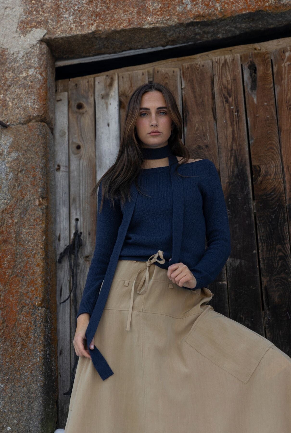 BOAT NECK SWEATER: NAVY Sweaters The Villã Concept 