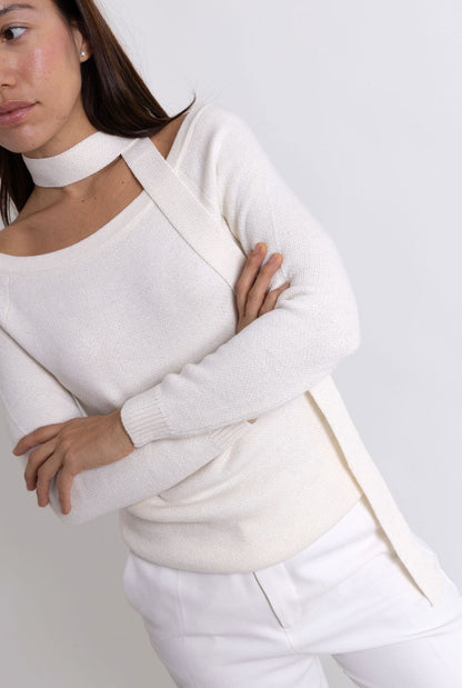 BOAT NECK SWEATER: WHITE Sweaters The Villã Concept 