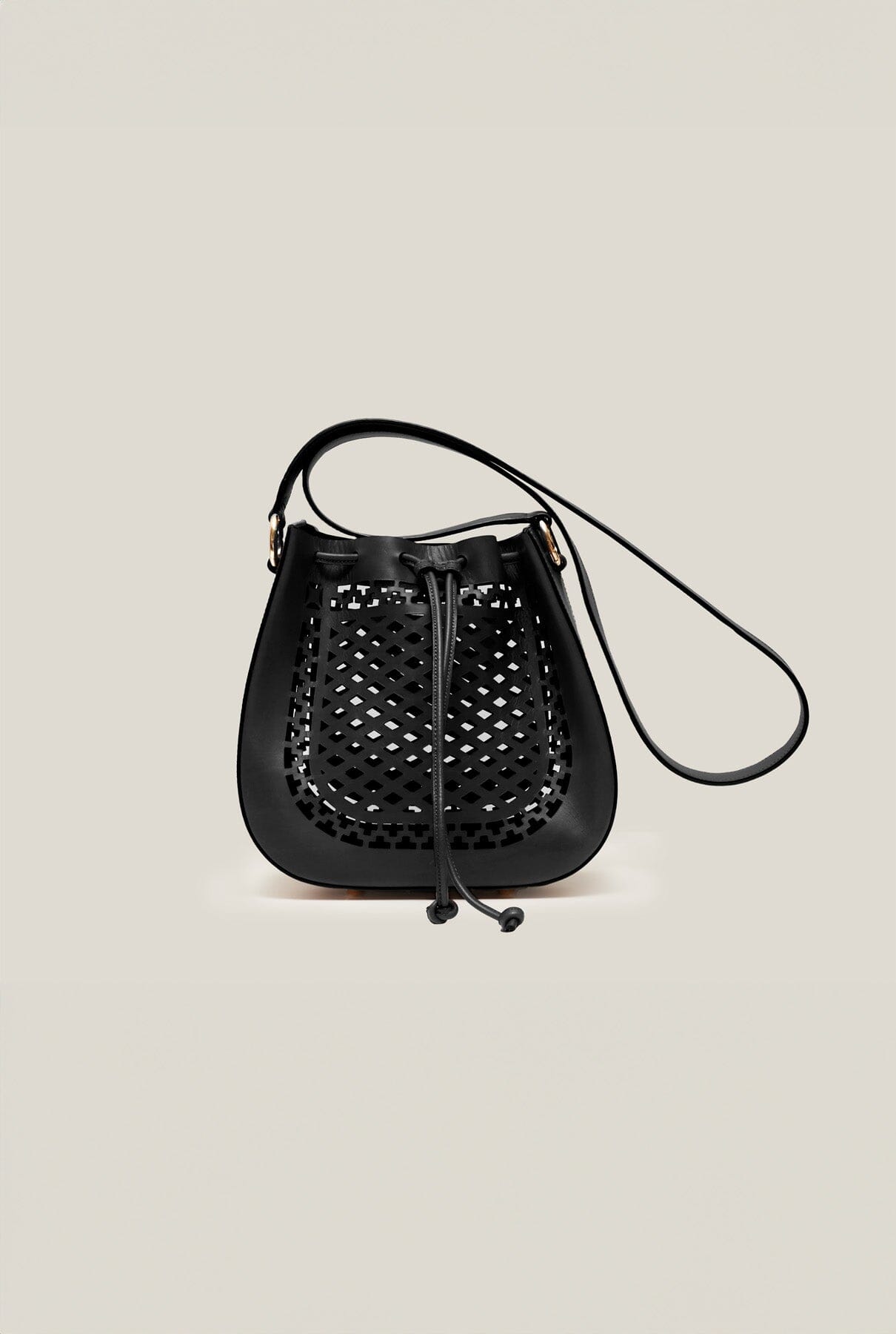 Bolso Tonneau Negro Crossbody bags Dorantes Harness 