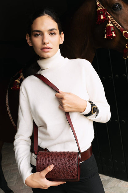 Bolso Violeta avestruz burdeos Mini bags Dorantes Harness 