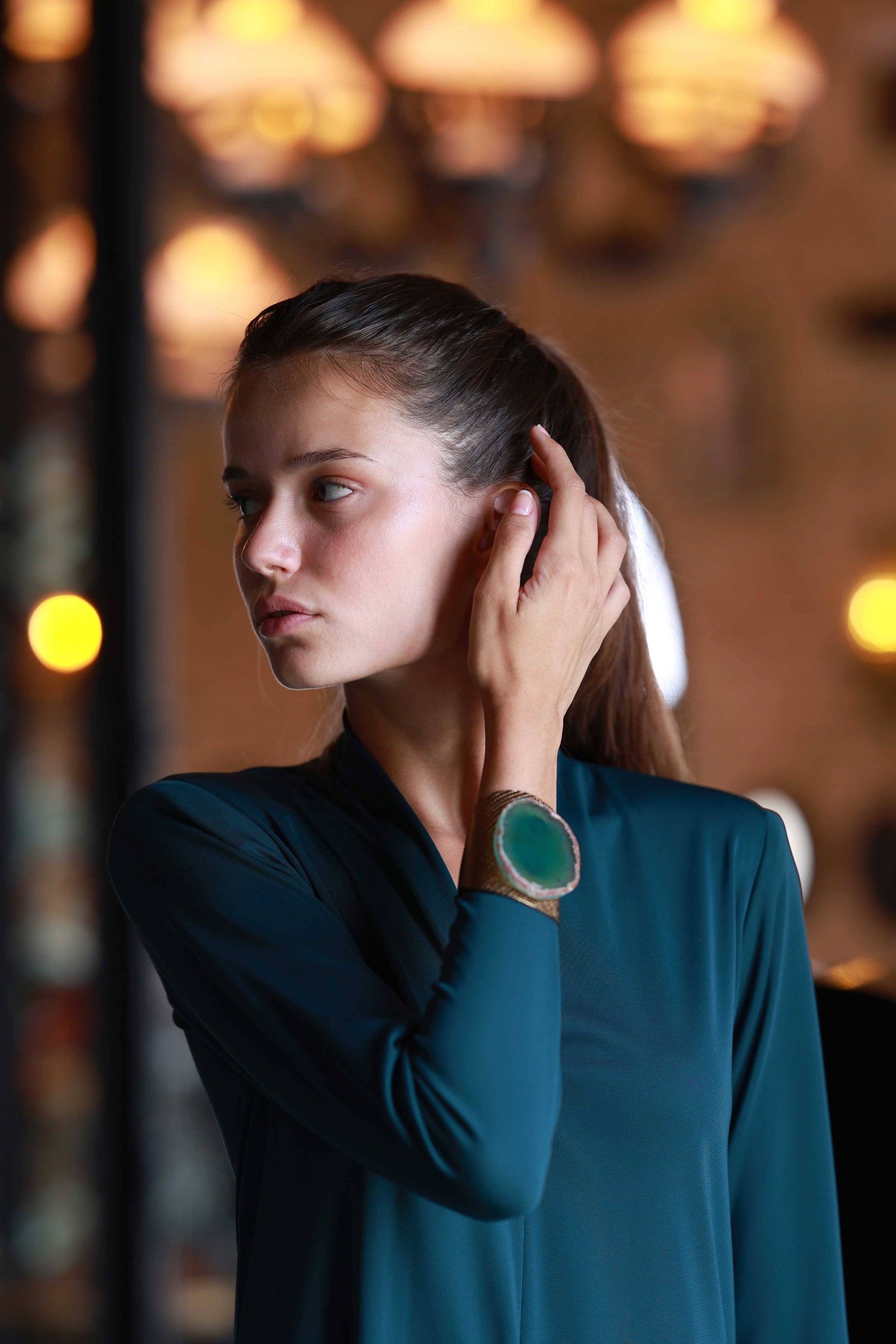 Brazalecue Grabado Dorado Ágata Verde Bracelets Ecue 