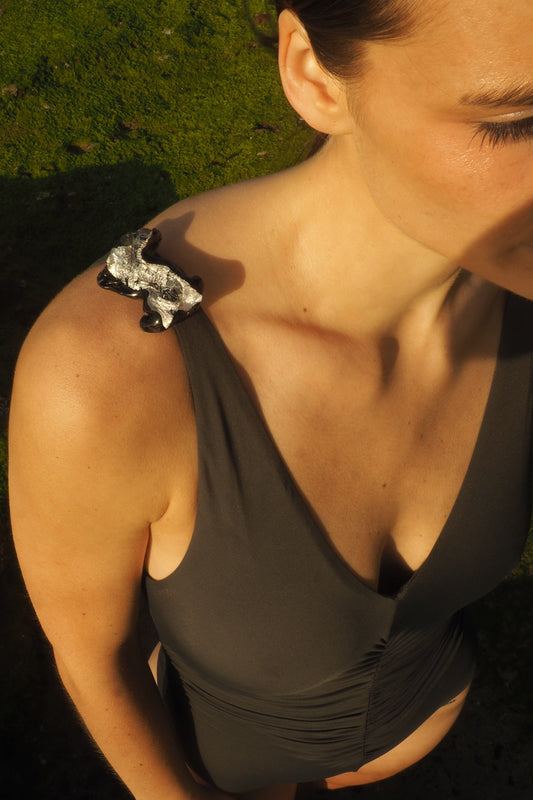 Broche Murano Negro Brooches ELEVAA 