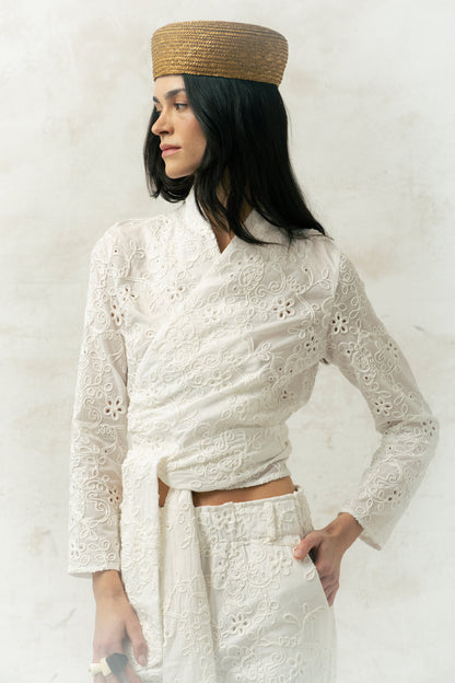Camisa Alma Bordada Shirts & Blouses Julise Magon 