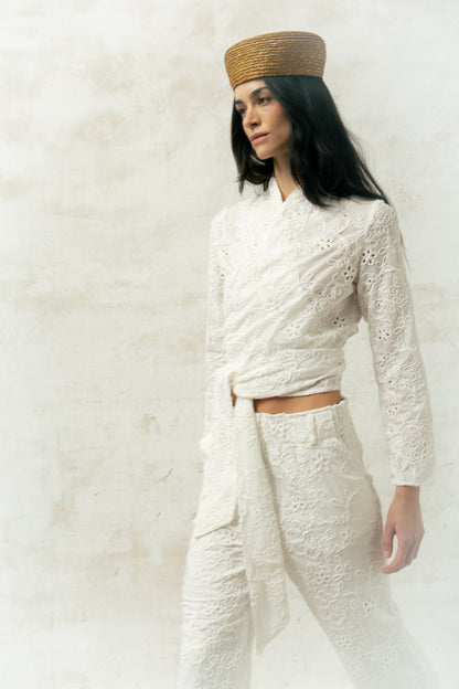 Camisa Alma Bordada Shirts & Blouses Julise Magon 