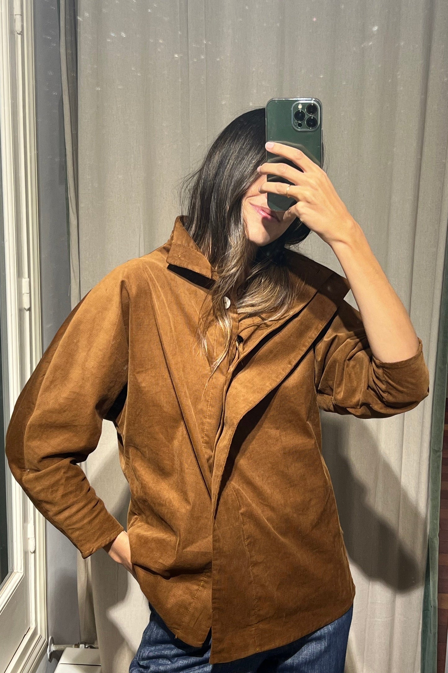 Camisa de cierre lateral pana marrón Shirts & blouses Iki Essentials 