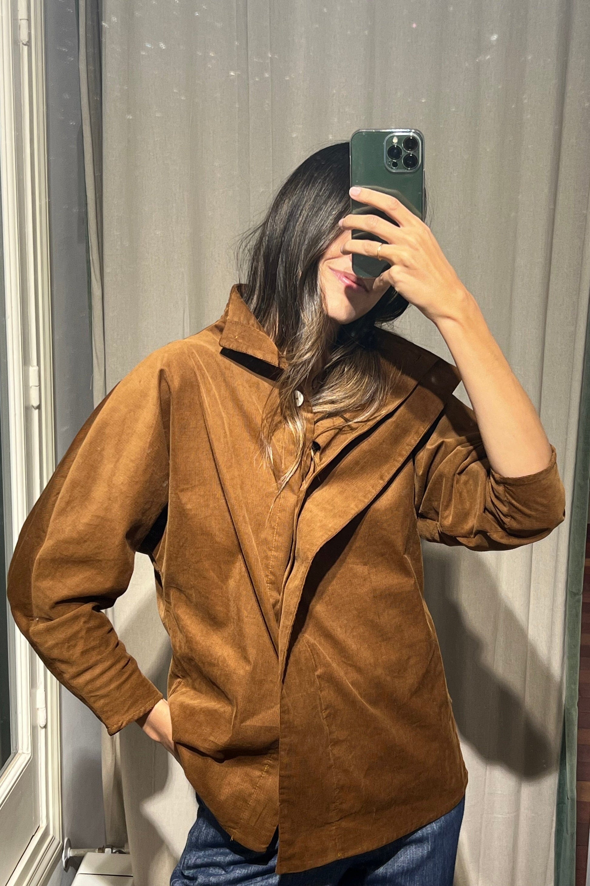 Camisa de cierre lateral pana marrón Shirts & blouses Iki Essentials 