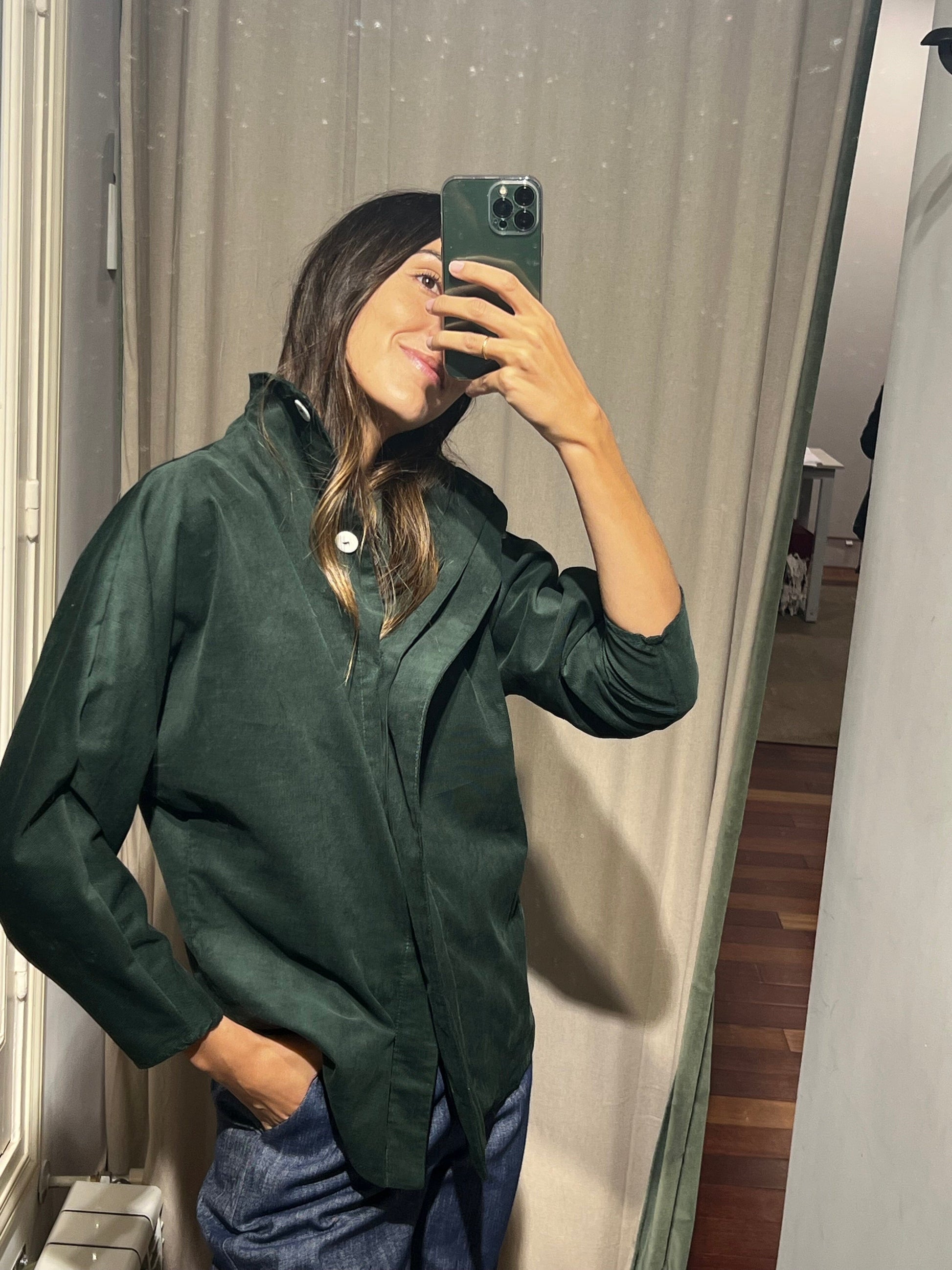 Camisa de cierre lateral pana verde Shirts & blouses Iki Essentials 