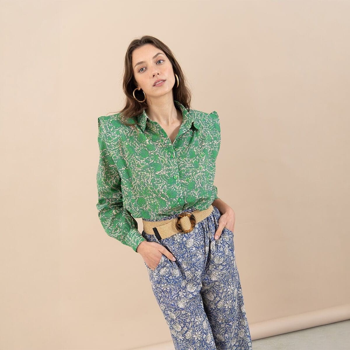 Camisa Marieta Flores Verdes Shirts & blouses Julise Magon 