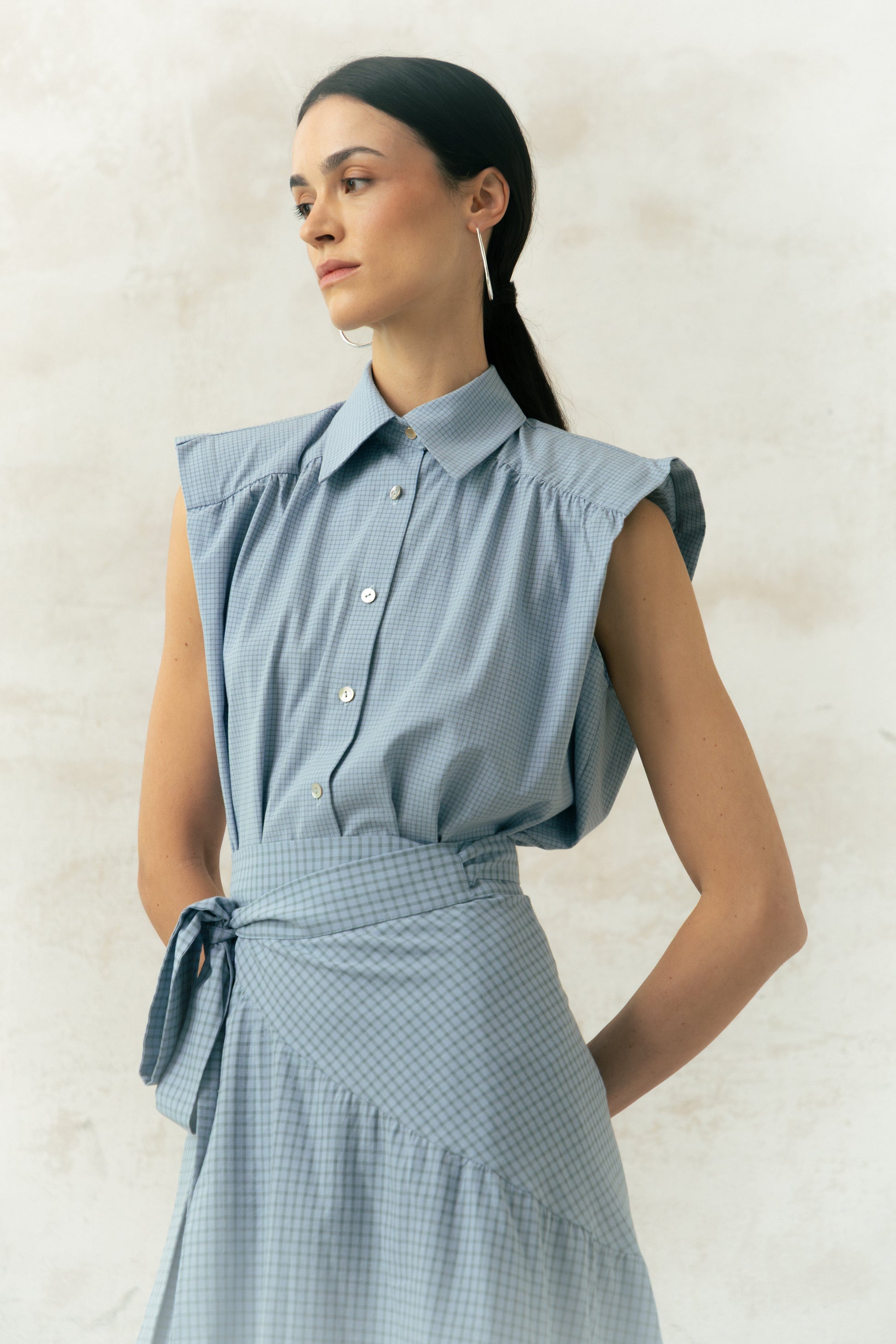 Camisa Marieta Sin Mangas Cuadros Azul Tiza Shirts & Tops Julise Magon 