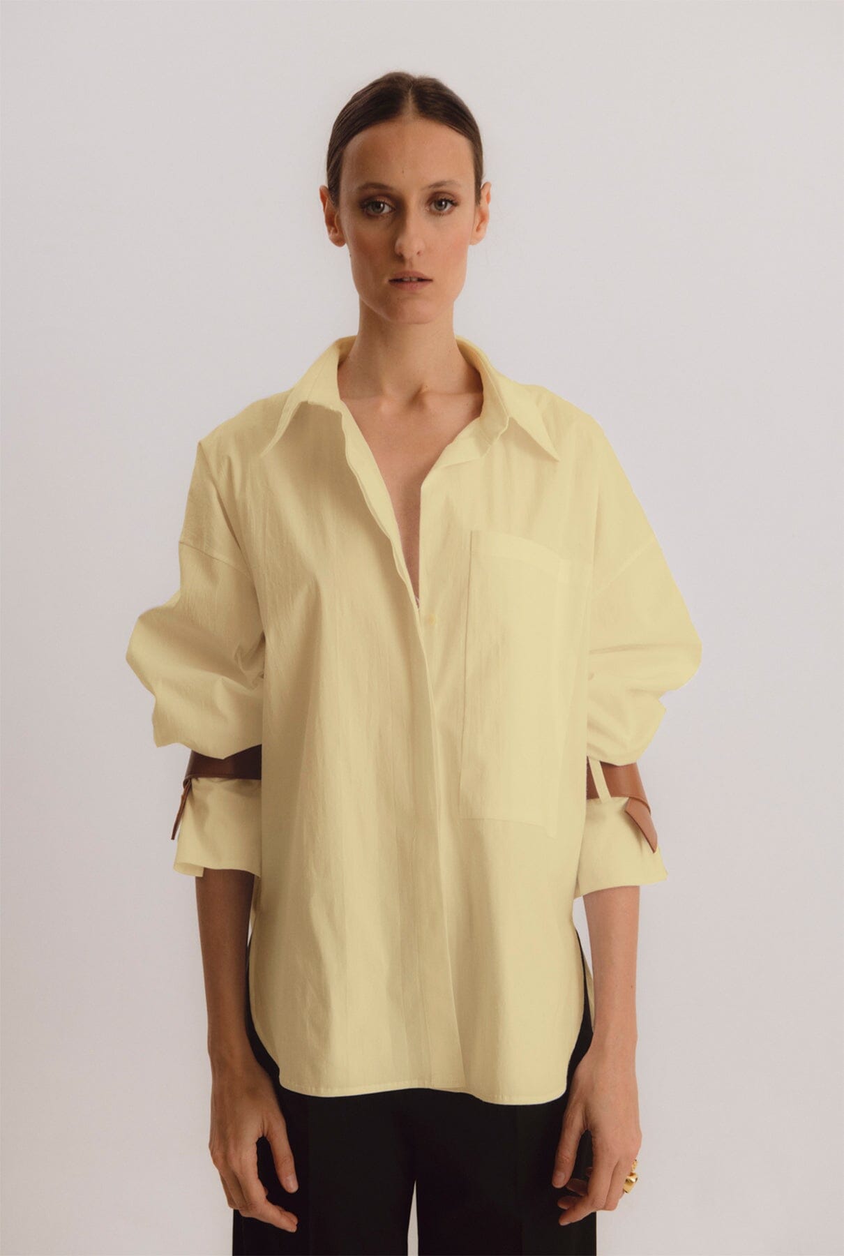 Camisa oversize amarilla con cuero Shirts & blouses Miguel Marinero 