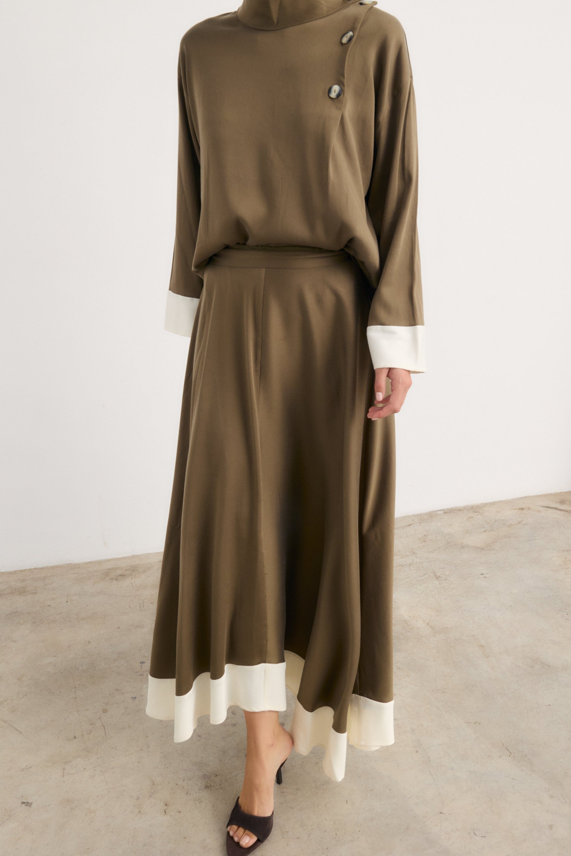 Camisa Saba verde - Preorder Shirts & Blouses Galcon Studio 