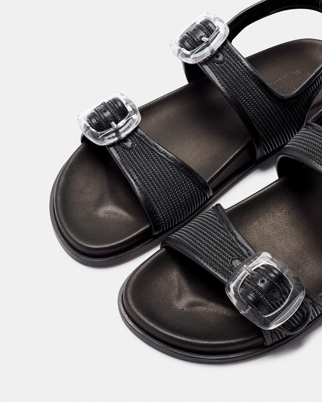CANET NEGRO MALLA Flat sandals Naguisa 