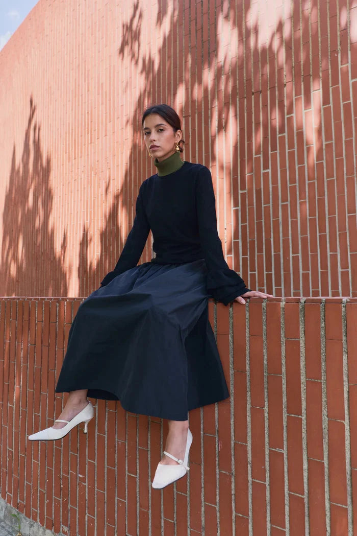 Carmen Knit Black Sweaters Laia Alen 