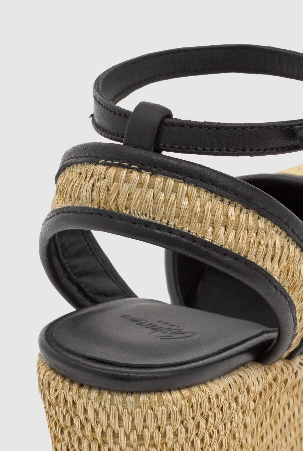 CASS/104 Cuñas Castañer 