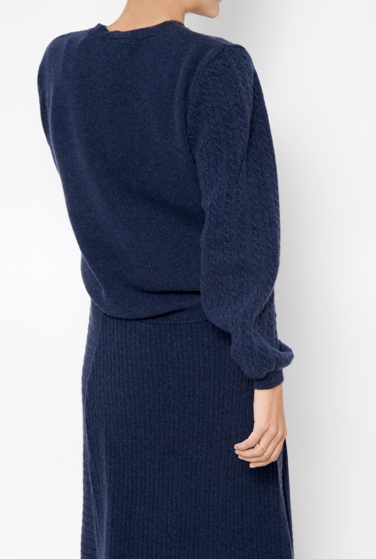 CECILIE CARDIGAN NAVY Sweaters Culto 1105 