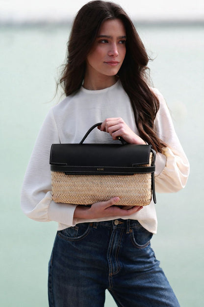 Cesta Ena Negra Shoulder bags Ecue 