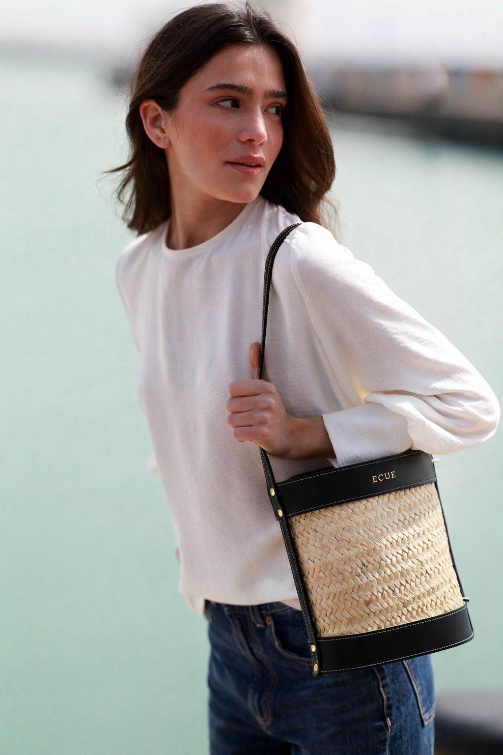 Cesta Evo Negra Tote bags Ecue 