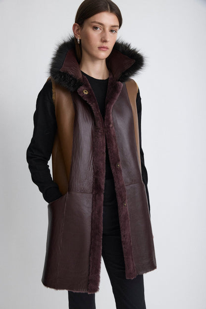 Chaleco de pelo bicolor granate Vests Miguel Marinero 