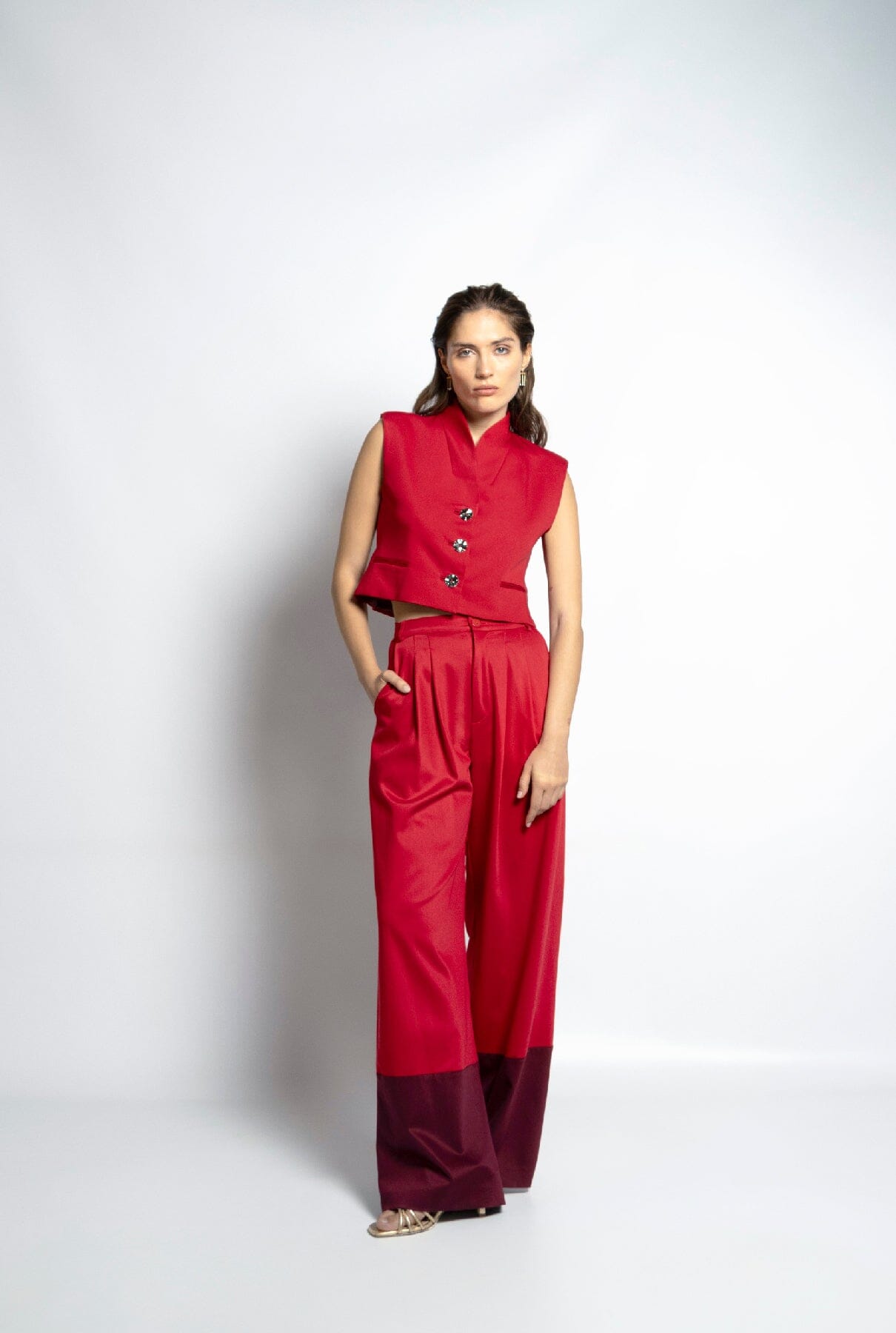 Chaleco Gadea Rojo Vests Galcon Studio 